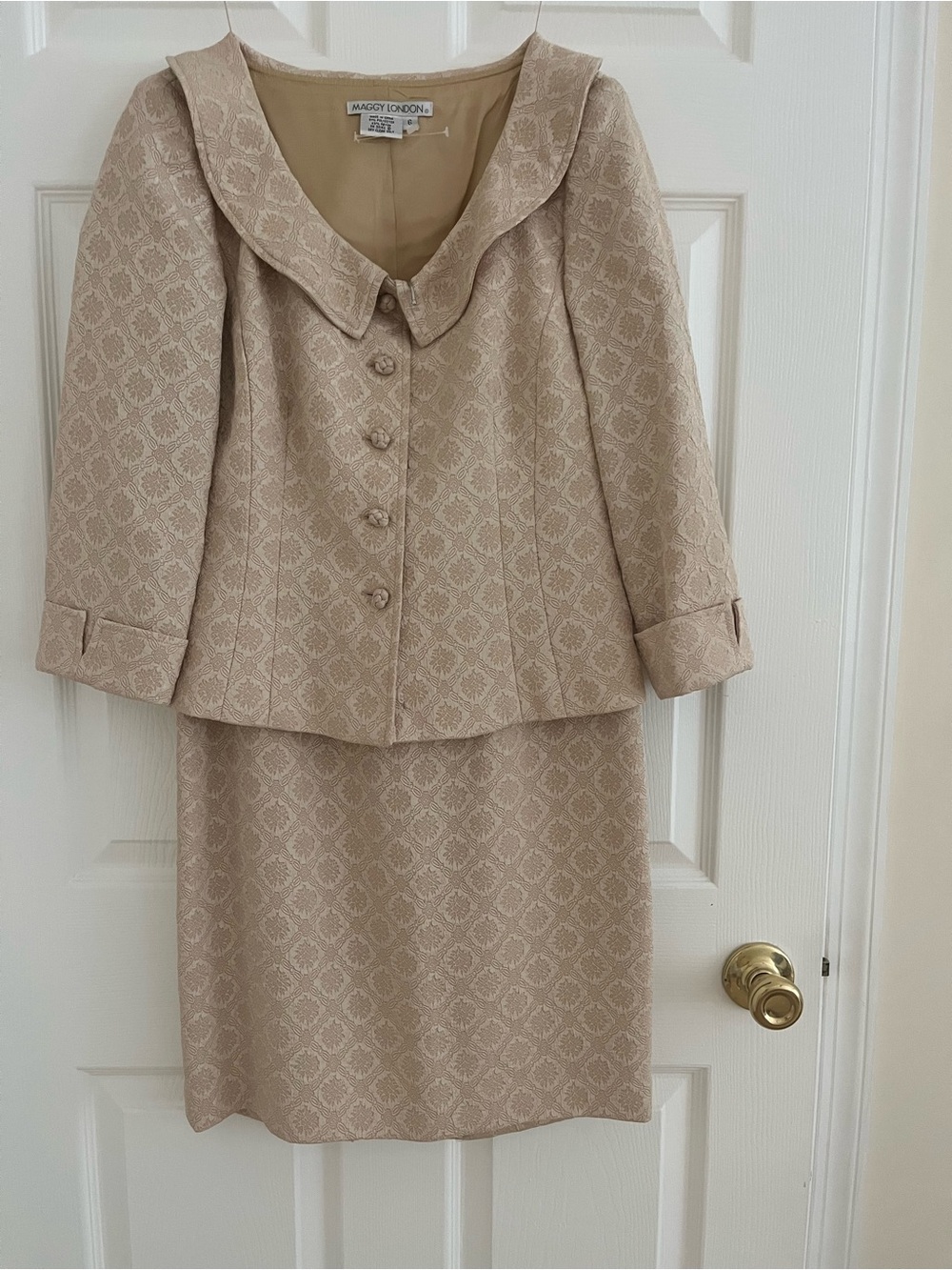 Vintage Maggy London Beige Jacquard Two-Piece Skirt Set